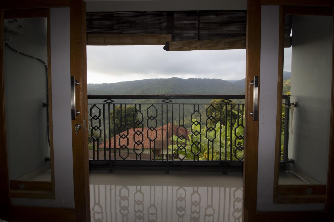 Dong Paloh Hostel มุนดุก ภายนอก รูปภาพ