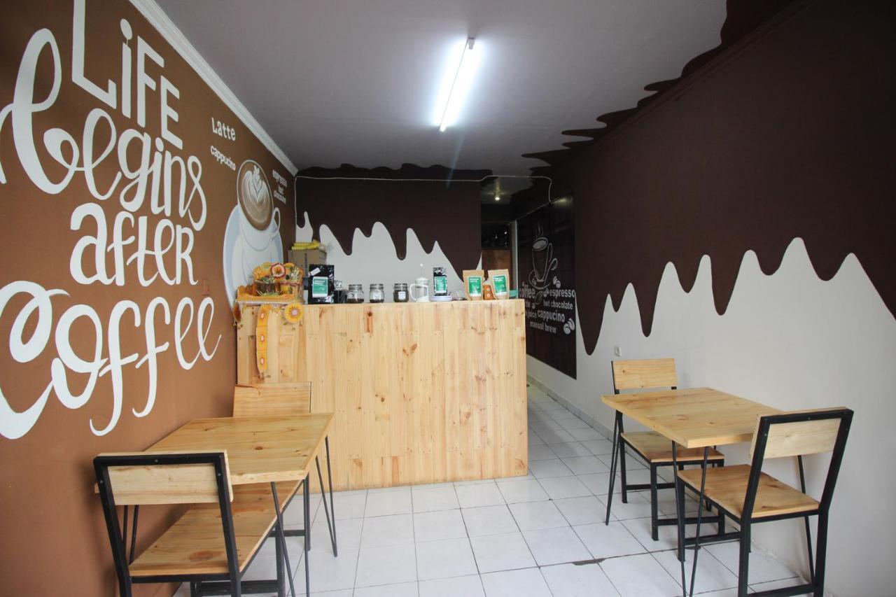 Dong Paloh Hostel มุนดุก ภายนอก รูปภาพ