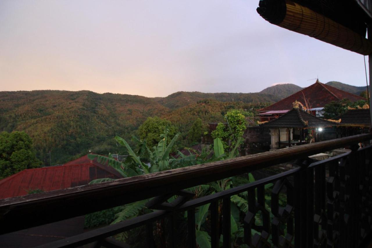 Dong Paloh Hostel มุนดุก ภายนอก รูปภาพ