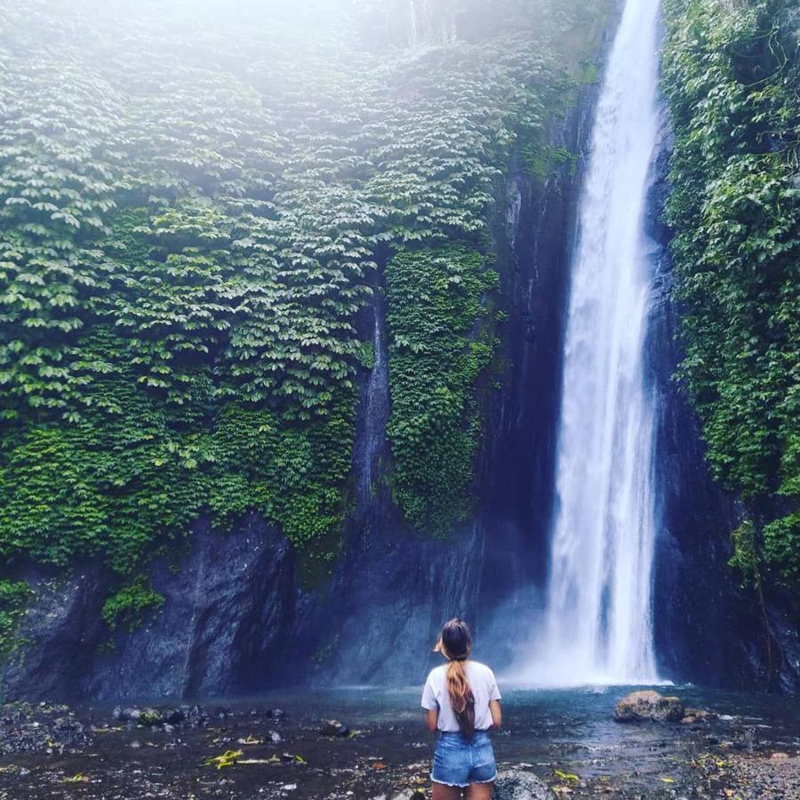 Dong Paloh Hostel มุนดุก ภายนอก รูปภาพ